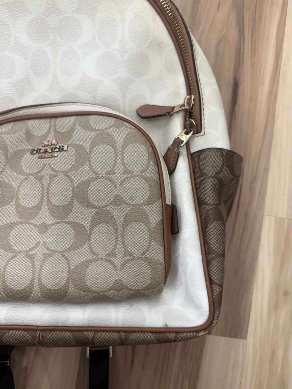 Coach Mini Backpack Cream - Picture 4 of 15